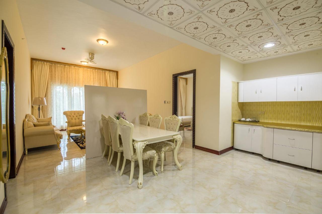 Madinat Al Bahr Business & Готель 5*