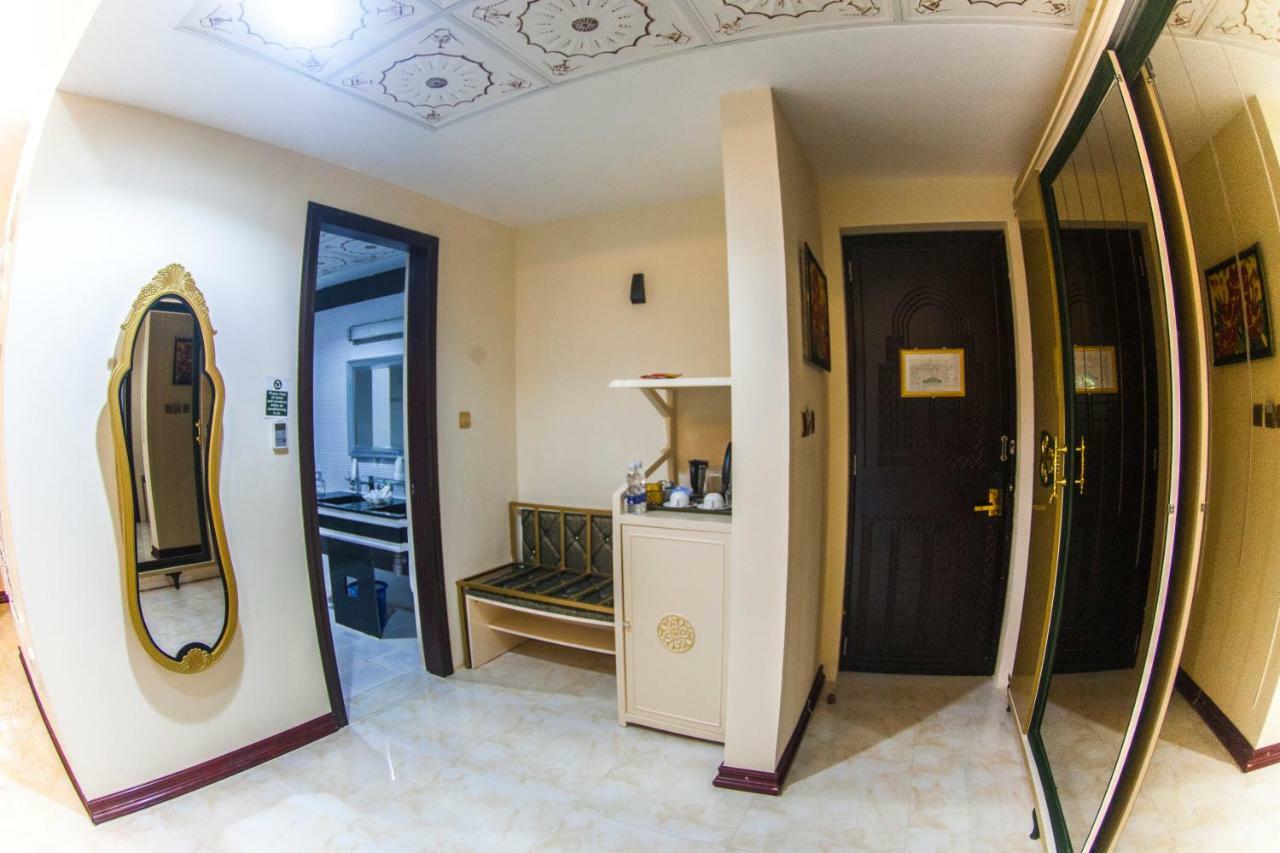 Madinat Al Bahr Business & Занзібар